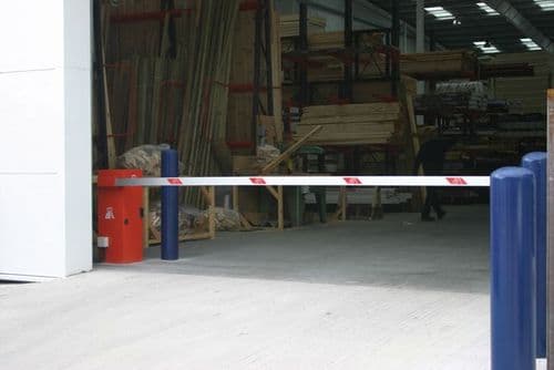 Security installations for the commercial sector